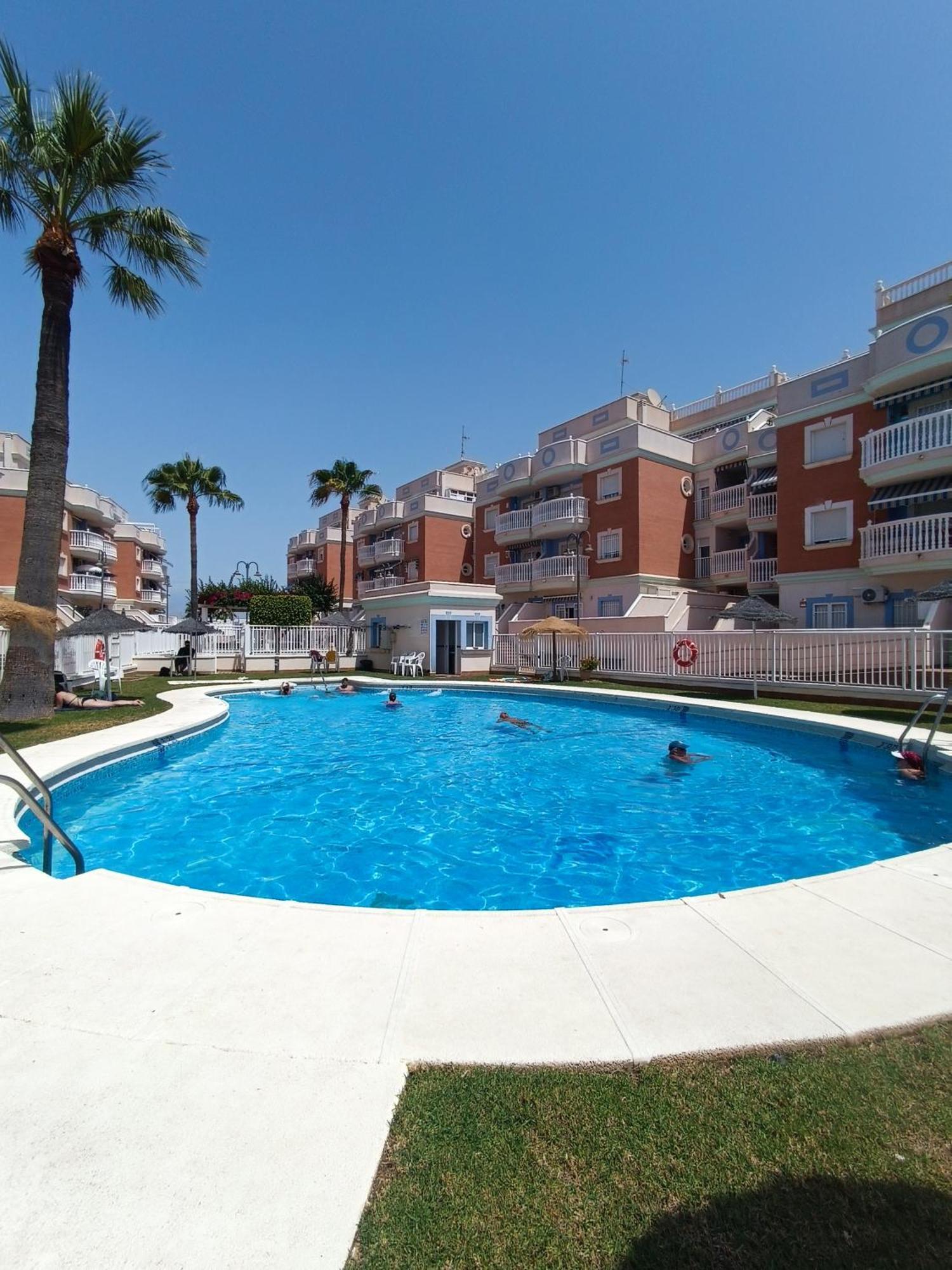 Apartamento Esbamar Roquetas de Mar Ngoại thất bức ảnh